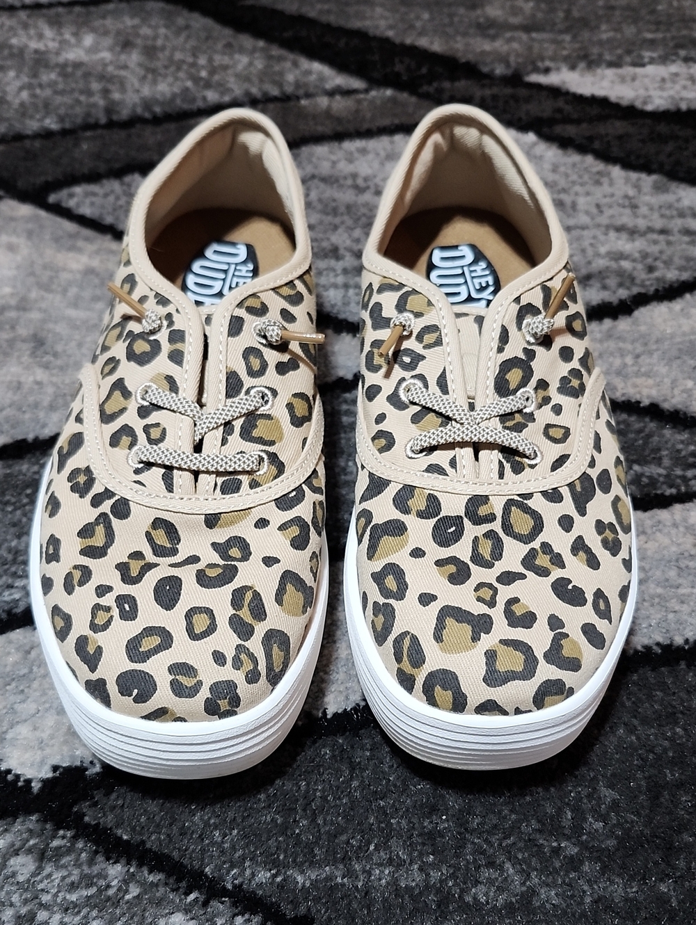 HEY DUDE CONWAY W DESERT LEOPARD PRINT PULL-ON ELASTIC LACES SNEAKERS
